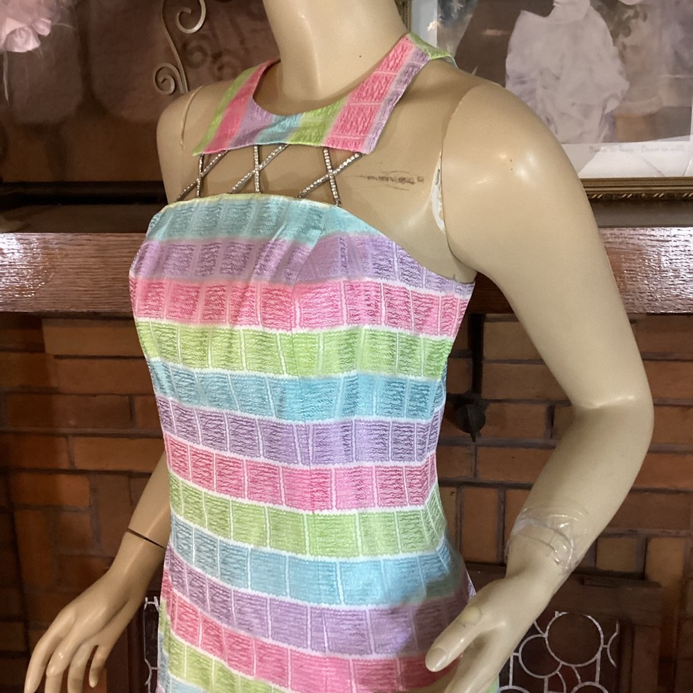 VINTAGE 1990'S CACHE MULTI-COLOR PASTEL W/RHINESTONE CUT OUTS SHEATH DRESS (2) - Picture 7 of 12